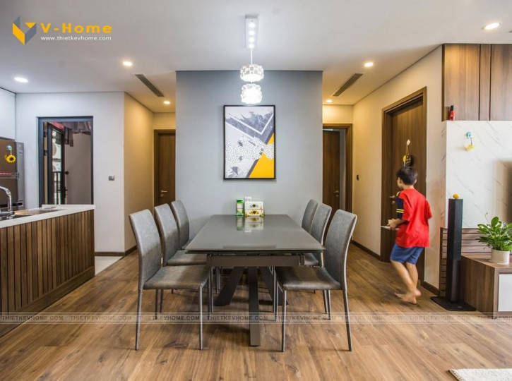 Cần bán căn hộ tòa N01T4, diện tích 101.5m2, 3 phòng ngủ, 2 vệ sinh căn góc view hồ