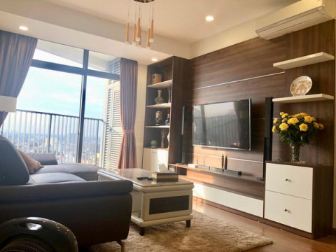 Cần nhượng lại căn hộ Tòa B, 2PN , 2WC , Full nội thất ở Discovery Complex nội thất đầy đủ, giá chỉ 6,2 tỉ