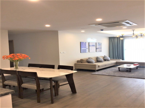 Chỉ với số tiền là 6.6 tỷ để sở hữu luôn căn hộ siêu đẹp 121m2 Full nội thất ở FLC Twin Tower Cầu Giấy