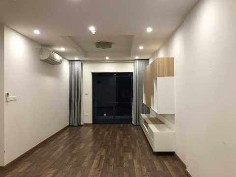 Cho thuê căn 3PN, nội thất Cơ Bản giá 15tr tại chung cư Goldmark City Hồ Tùng Mậu