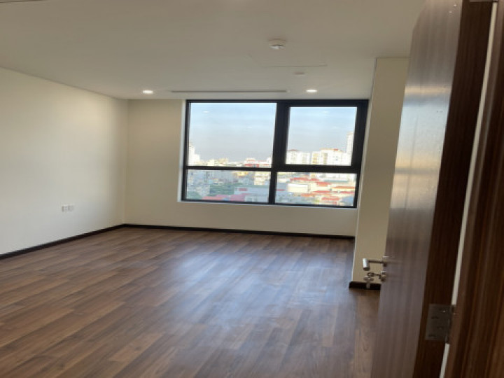 Siêu phẩm - Mipec Rubic 360 - Xuân Thủy, 70m2 nội thất cơ bản đang được chào bán với giá 5.5 tỷ