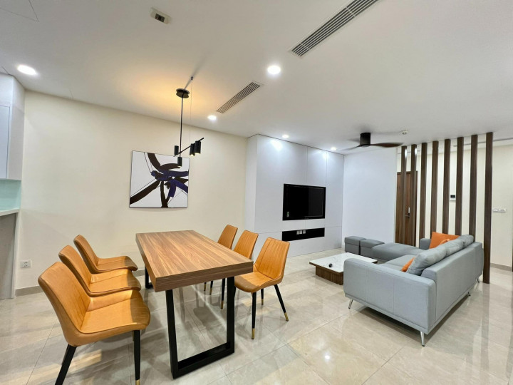 0396582295 cho thuê gấp căn hộ The Park Home Cầu Giấy 103m 3N full 2VS nhà mới đang trống 17tr/th