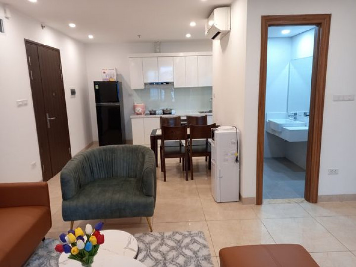 Tôi cho thuê căn 2PN full nội thất chung cư Golden Palace giá 15 triệu/tháng