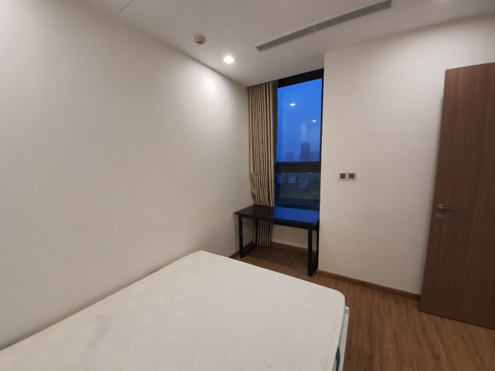 Cho thuê CC Vinhome Green Bay - Mễ Trì căn 2PN full nội thất giá 14tr