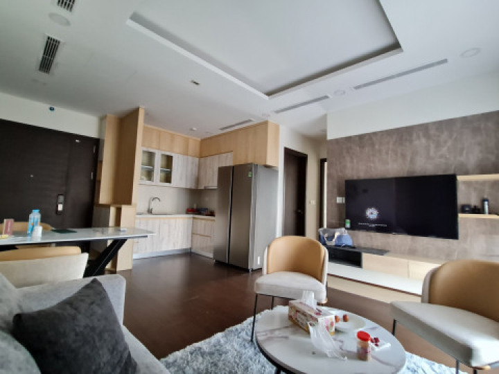 Hot, căn hoa hậu, view trọn công viên Cầu Giấy, 2 ngủ, nội thất cao cấp. Liên hệ: 0965 865 809