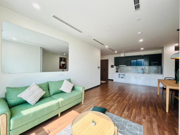 Tôi chính chủ cần bán gấp căn hộ 4PN-3WC, 130m2 hướng Đông Nam chung cư Mipec Xuân Thủy