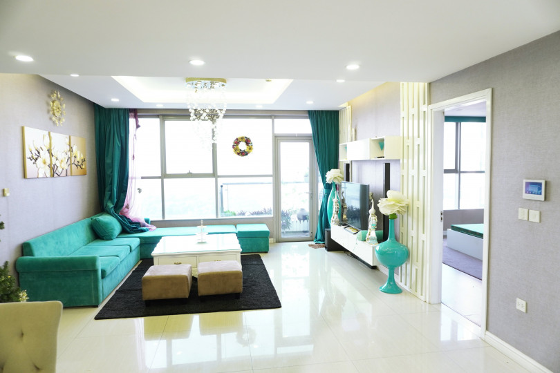 Cần bán căn 170m2 Thăng Long Number One, 4PN + 3 vệ sinh. Full đồ, giá: 7.2 tỷ