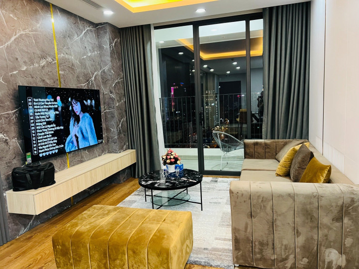 Tôi cần bán căn hộ tại The Park Home, Cầu Giấy, HN. Tầng trung, 2PN, 2WC, full đồ, lh 0862632339
