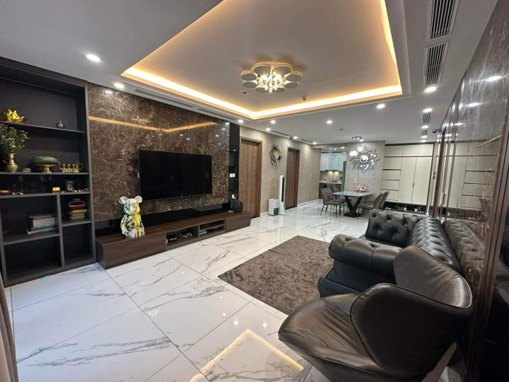 Chính chủ bán gấp căn góc 3 PN tại tòa A Shunshine Center Mỹ Đình 2, Nam Từ Liêm LH: 0943397385