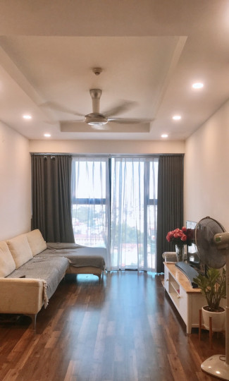 Cần bán nhanh căn chung cư Goldmark City, 2 phòng ngủ, 2 vệ sinh, 75m2 Full nội thất, giá 3,3 tỷ bao thuế phí. Lh 0866222223