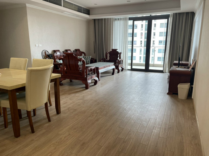 Bán chung cư Dolphin Plaza, 28 Trần Bình, Nam Từ Liêm. Bao phí, 4PN, full đồ, có sổ,  0906 212 358