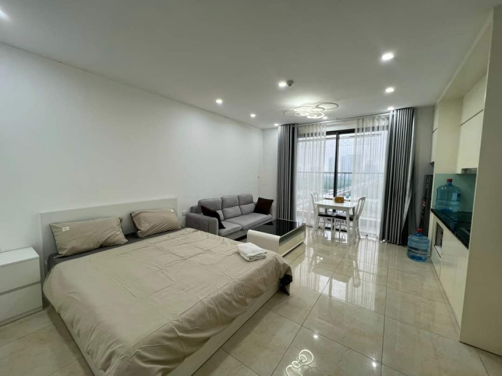 Chỉ với số tiền là 1.8 tỷ để sở hữu luôn căn hộ siêu đẹp 40m2 full nội thất ở Vinhomes D'Capitale Trần Duy Hưng
