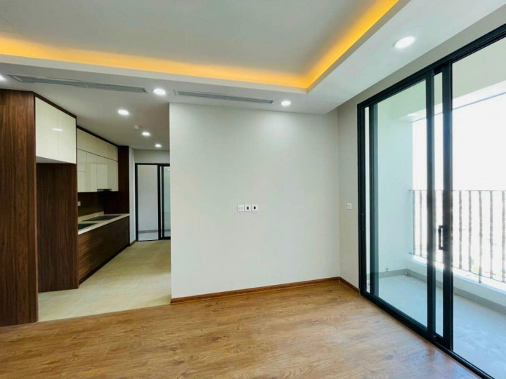 Cần sang nhượng nhanh căn hộ Hà Nội Paragon Tower, Tòa B, 2 phòng ngủ, 2 vệ sinh, nội thất cơ bản giá 4.4 tỷ