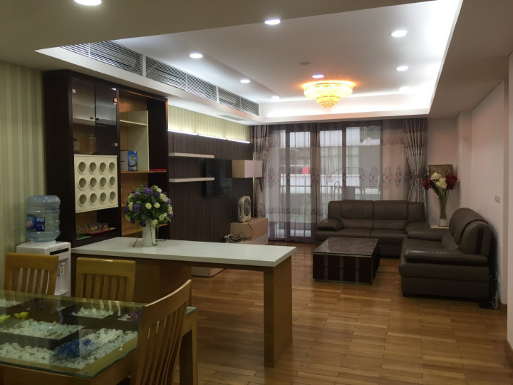 Bán chung cư DOLPHIN PLAZA MỸ ĐÌNH, HN, 2 NGỦ ful nội thất, DIỆN TÍCH 133M2 GIÁ 4,38 TỶ. LH 0362381312