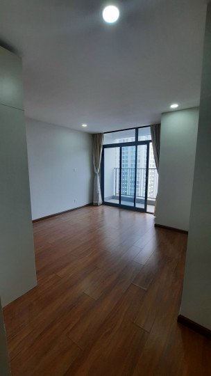 Cần cho thuê gấp căn hộ  Discovery Complex 302 Cầu Giấy gồm 2 Ngủ 2Wc