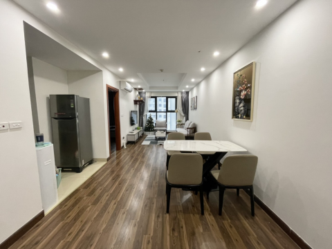 Giá chuẩn,cần cho thuê căn hộ 2PN-83m2 Goldmark City Hồ Tùng Mậu- giá 13 triệu/tháng,full nội thất.