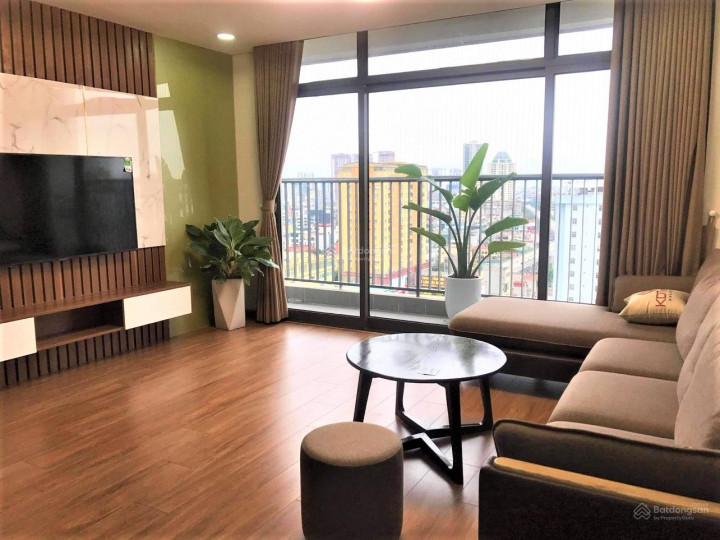 Bao thuế, phí giá chỉ 5.6 tỷ có ngay căn 92m đầy đủ nội thất tại Discovery. 302 Cầu Giấy. LH. 0944076068