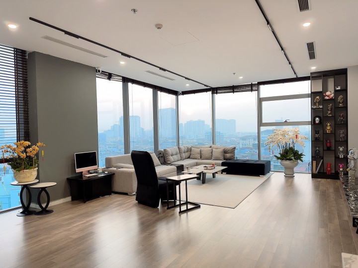 (Hiếm) căn góc 3 ngủ, 104 m2, view pano giá bán chỉ hơn 8 tỷ tại The Nine, 9 Phạm Văn Đồng