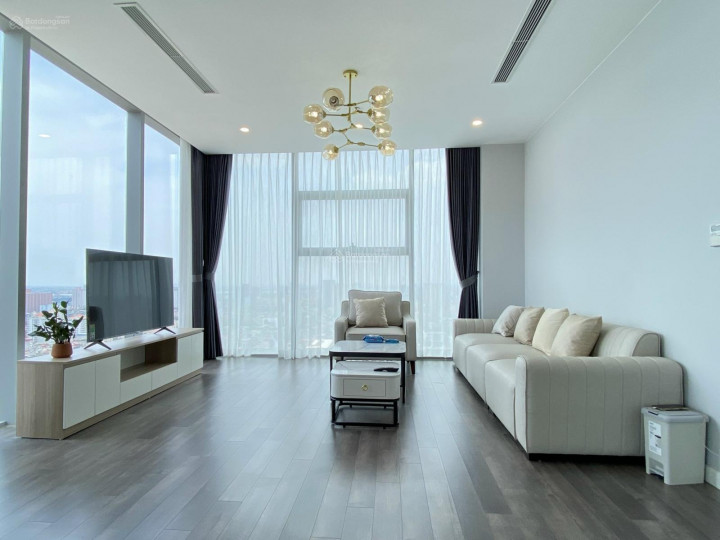 SIÊU PHẨM - DUY NHẤT CĂN 142M2, CĂN GÓC 3 MẶT THOÁNG, VIEW TRÀN VIỀN TẠI THE NINE. LH 0815908914