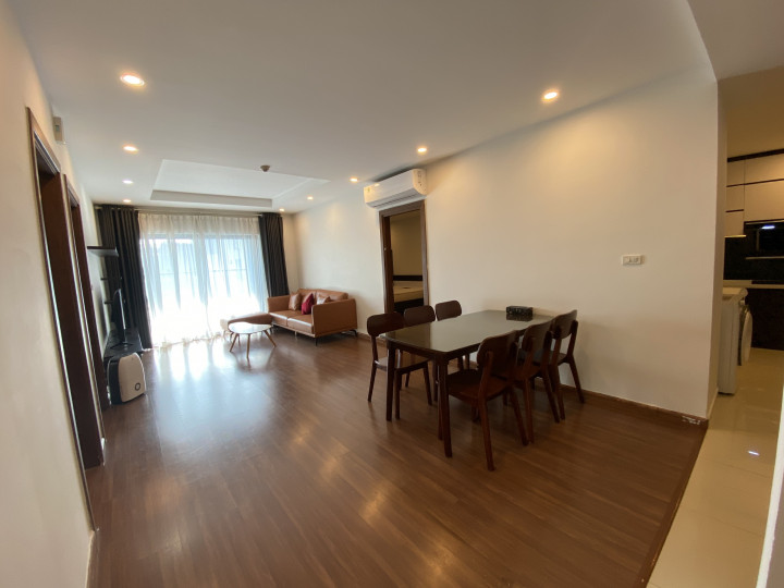 Vợ chồng tôi cho thuê 02 căn hộ 2PN - thuộc chung cư Goldmark City từ 13tr/th. LH: 0862.581.288