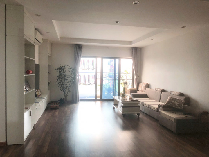 Bán chung cư Ngoại Giao Đoàn, Tòa N01T5, 2 phòng ngủ, 3 vệ sinh, Full nội thất 87m2