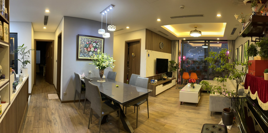 Cần bán căn hộ tòa N01T4, diện tích 101.5m2, 3 phòng ngủ, 2 vệ sinh căn góc view hồ