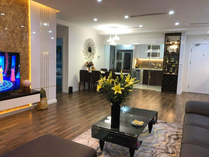 Cam kết giá tốt nhất: Cần cho thuê nhiều căn hộ Discovery Complex 3 PN Full nội thất